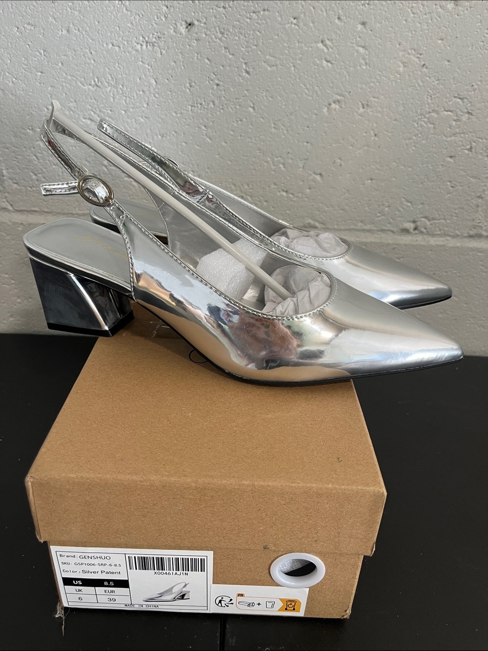 Genshuo Silver Patent Pointed Slingback Block Heels- 8.5